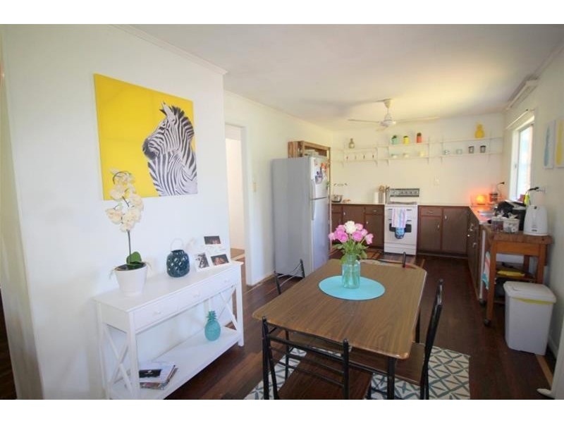 39 Cutten Street, Bingil Bay QLD 4852