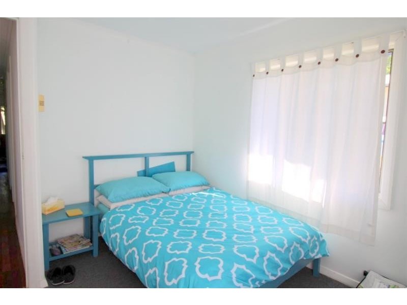 39 Cutten Street, Bingil Bay QLD 4852