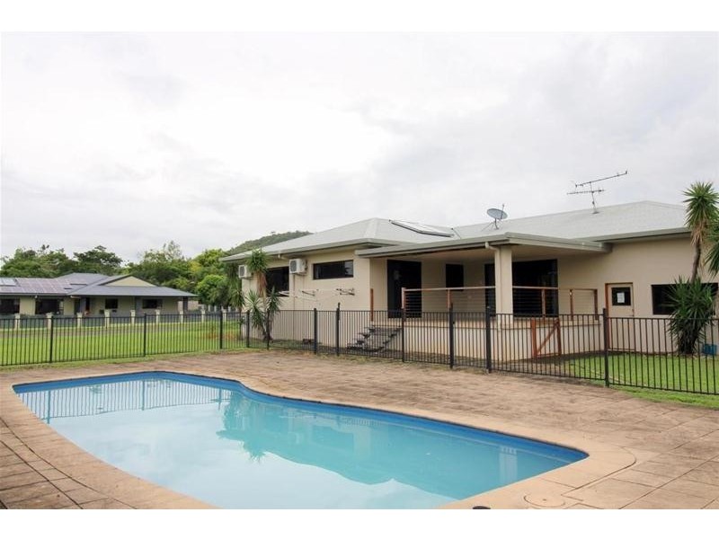 7 Sanctuary Crescent, Wongaling Beach QLD 4852