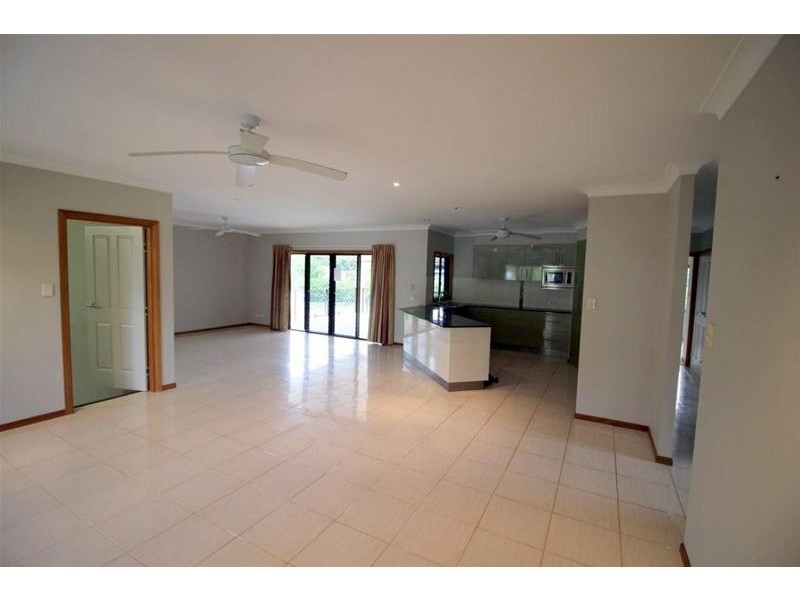 7 Sanctuary Crescent, Wongaling Beach QLD 4852