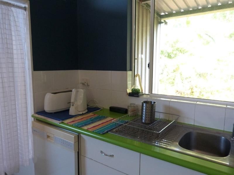 28 Melaleuca Drive, Tully Heads QLD 4854