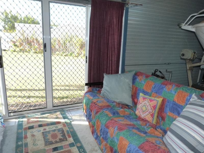 28 Melaleuca Drive, Tully Heads QLD 4854