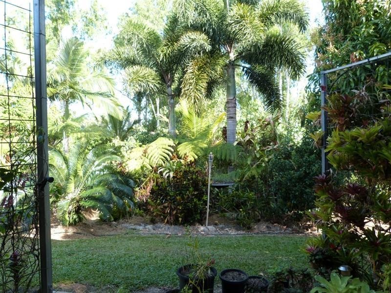 28 Melaleuca Drive, Tully Heads QLD 4854