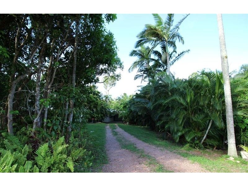 25 Pacific View Drive, Wongaling Beach QLD 4852