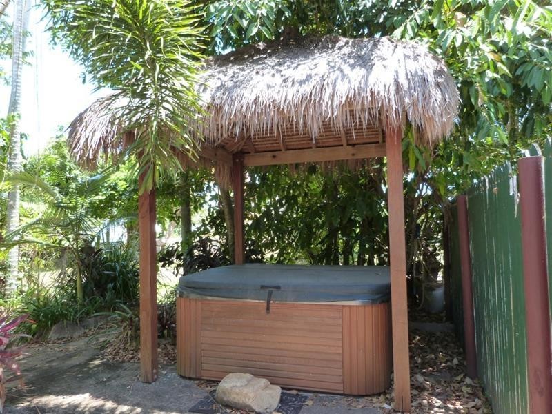 3 Donkin Lane, Mission Beach QLD 4852