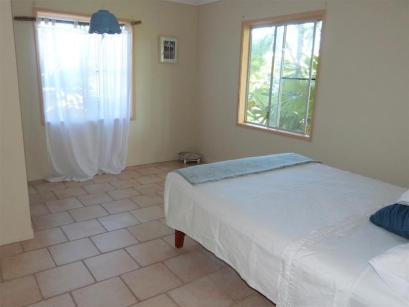 3 Donkin Lane, Mission Beach QLD 4852