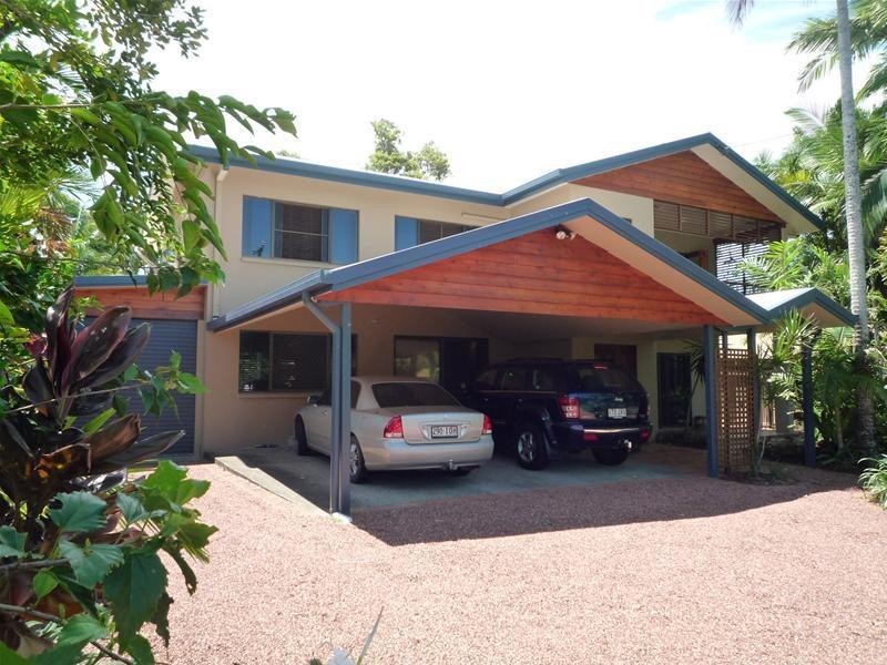 10 Wall Street, South Mission Beach QLD 4852