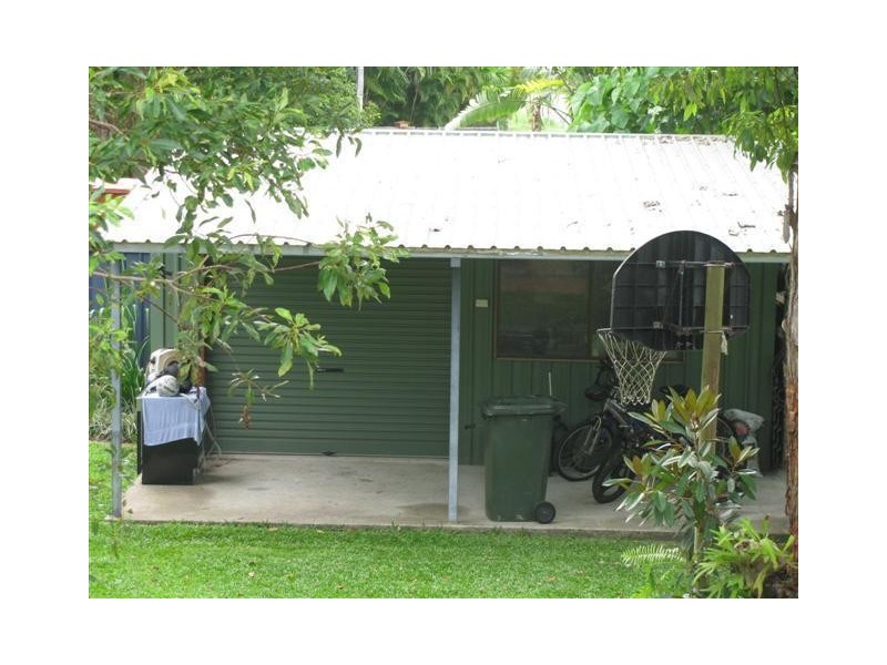 10 Wall Street, South Mission Beach QLD 4852