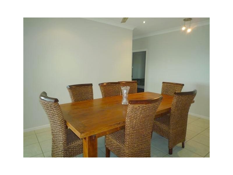 8 Stuart Drive, Feluga QLD 4854