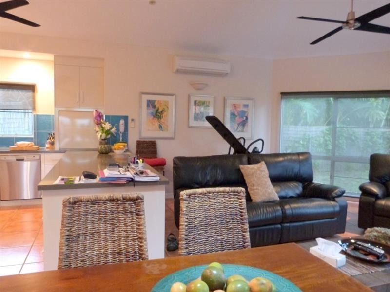 42 Holland Street, Wongaling Beach QLD 4852