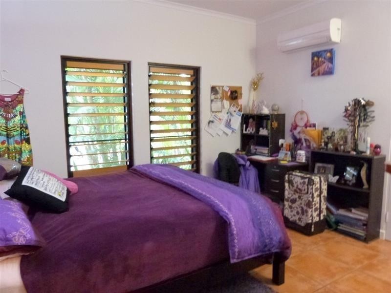 42 Holland Street, Wongaling Beach QLD 4852