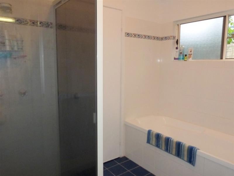 42 Holland Street, Wongaling Beach QLD 4852