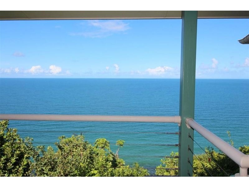 Mission Beach QLD 4852