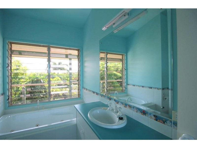 Mission Beach QLD 4852