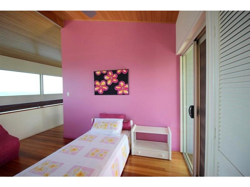 Mission Beach QLD 4852