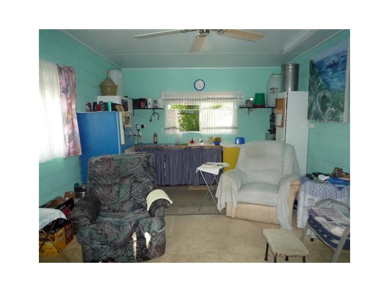 22 Melaleuca Drive, Tully Heads QLD 4854