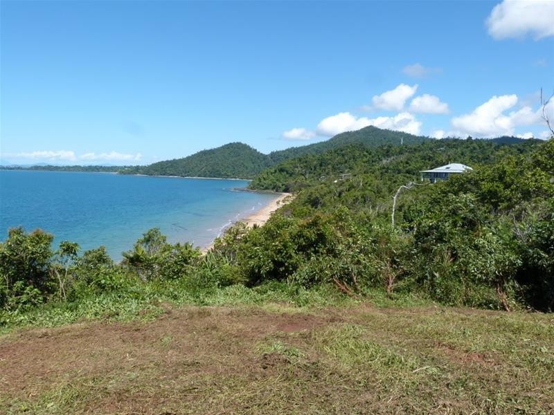 Lot 4, Lot 4, 33 Holt Road, Garners Beach QLD 4852