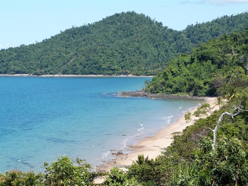 Lot 4, Lot 4, 33 Holt Road, Garners Beach QLD 4852