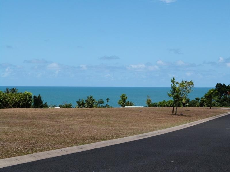 Mission Beach QLD 4852