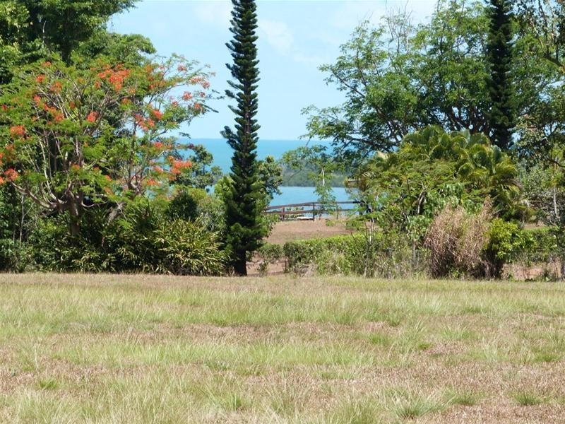 Mission Beach QLD 4852