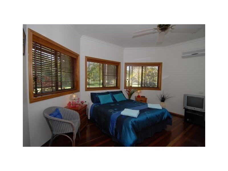 5 Kurrajong Close, Wongaling Beach QLD 4852