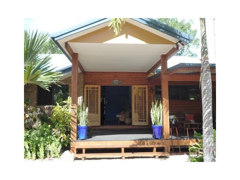 5 Kurrajong Close, Wongaling Beach QLD 4852