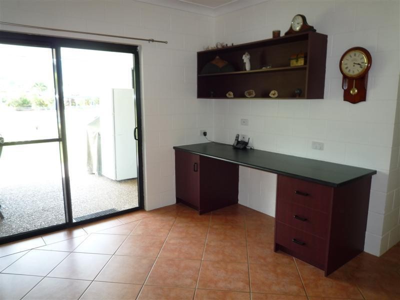 2 Corbett Close, Bulgun QLD 4854