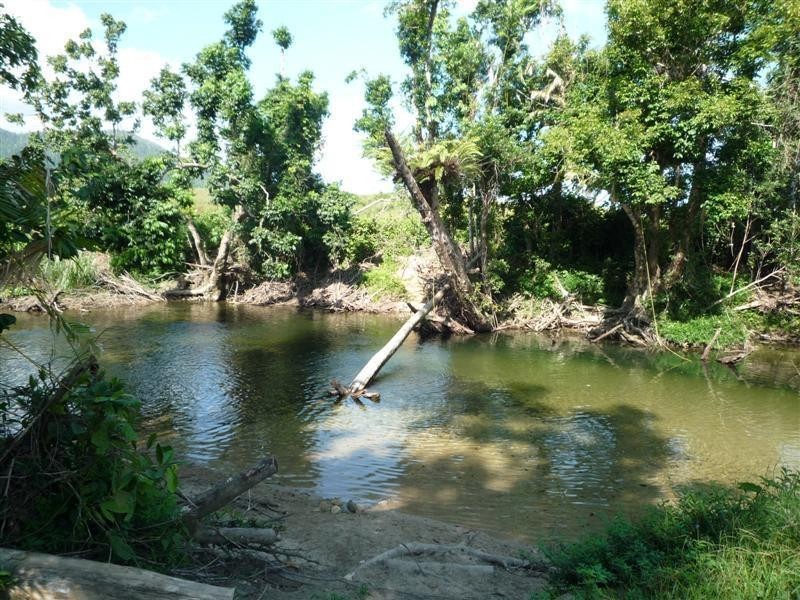 2 Corbett Close, Bulgun QLD 4854