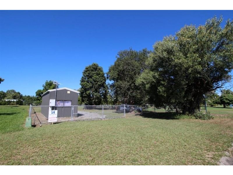 Lot 4, Lot 4 Vipiana Drive, Tully Heads QLD 4854