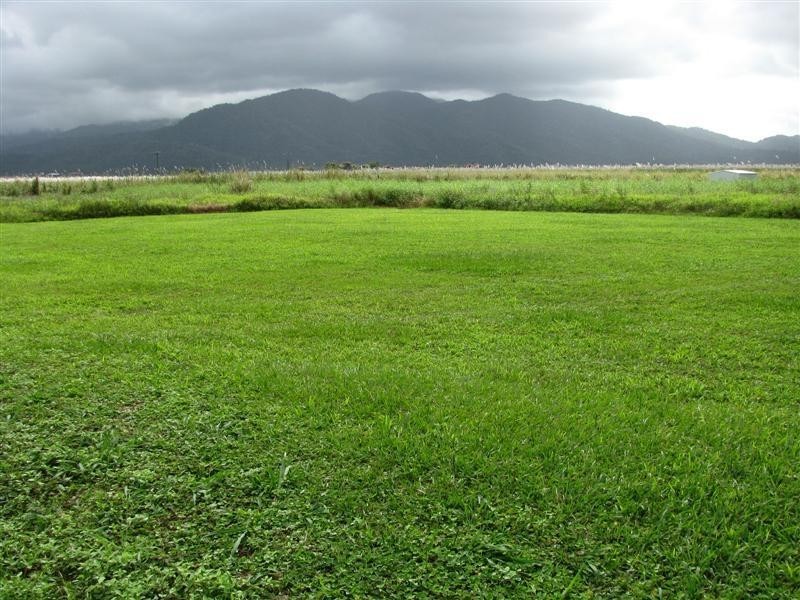 Lot/201 Crossan Road, Midgenoo QLD 4854