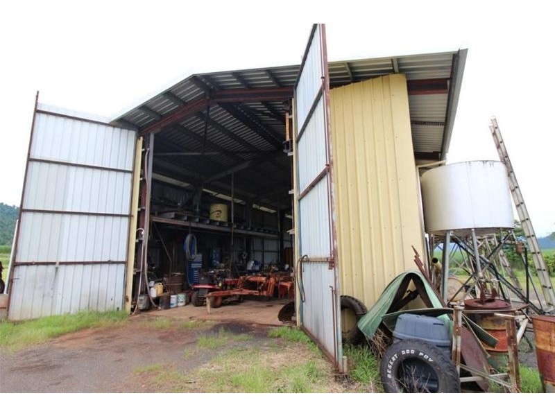 2098 Innisfail-Japoon Road, Bombeeta QLD 4871