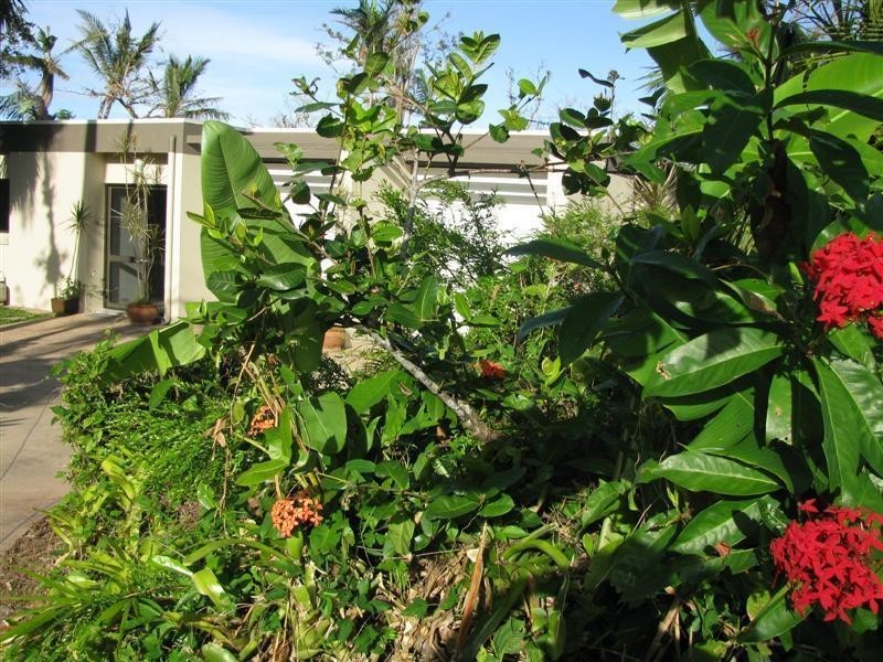 6 Reid Road, Wongaling Beach QLD 4852