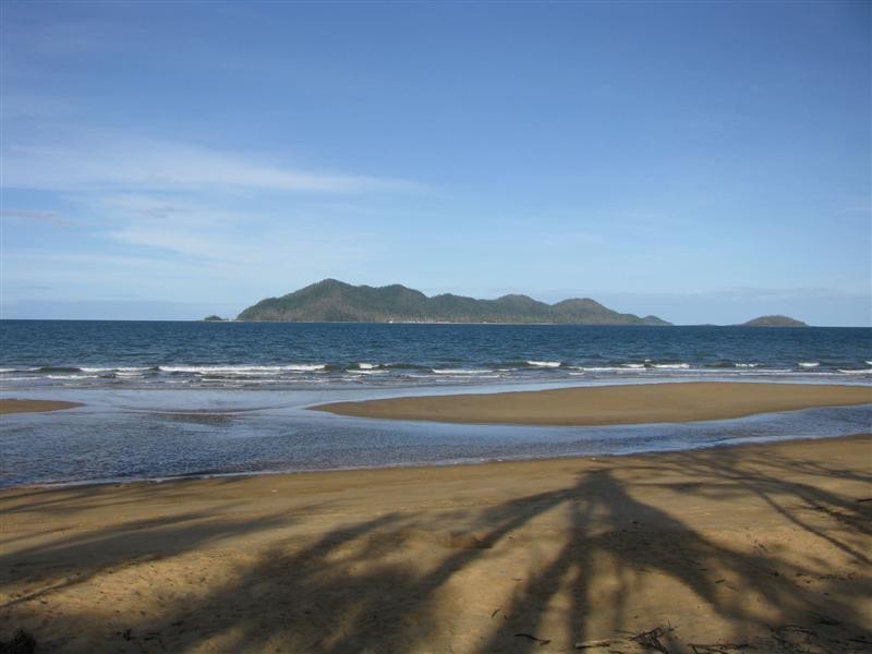 6 Reid Road, Wongaling Beach QLD 4852