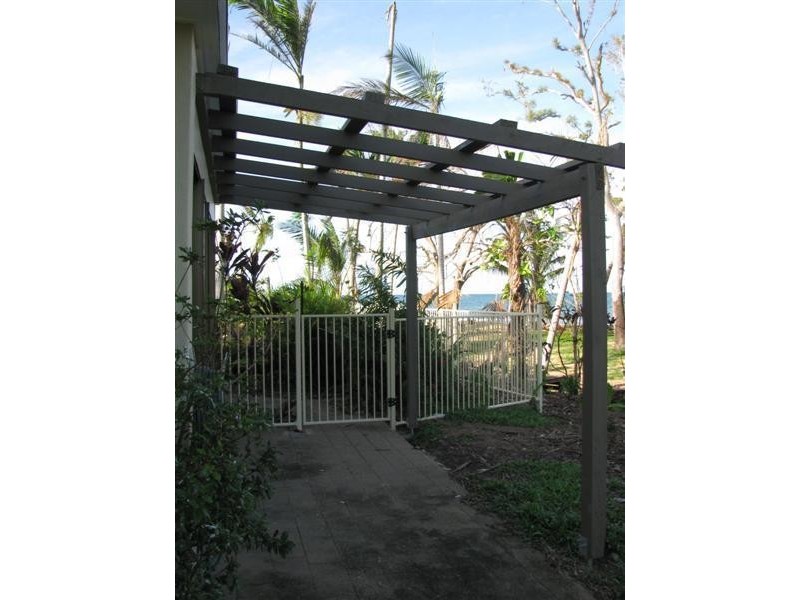 6 Reid Road, Wongaling Beach QLD 4852