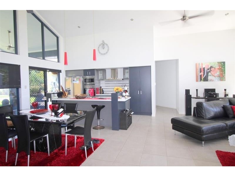 20 Sanctuary Crescent, Wongaling Beach QLD 4852