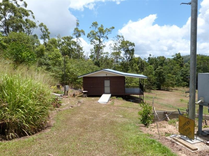 59 Mountain View Close, Maria Creeks QLD 4855