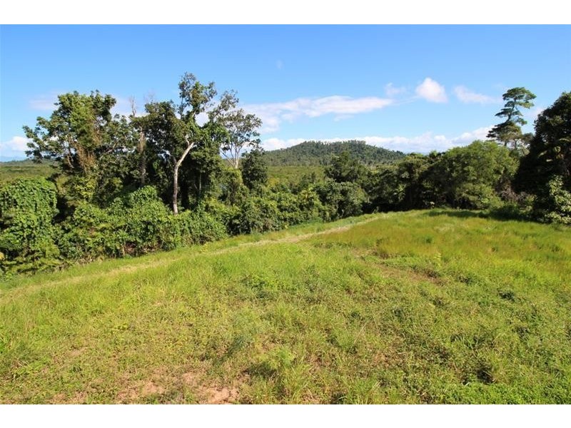 Lot 6 Lindsay  Road, Carmoo QLD 4852