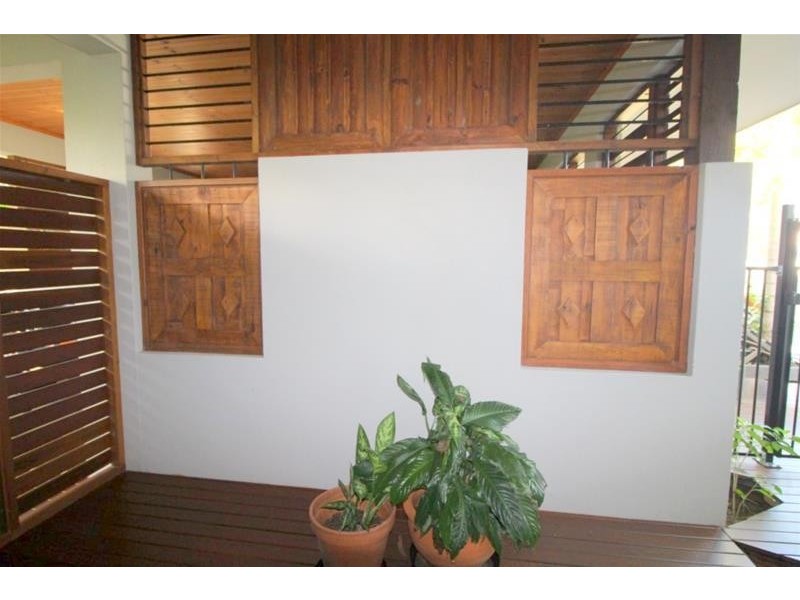 8 Conch Street, Mission Beach QLD 4852