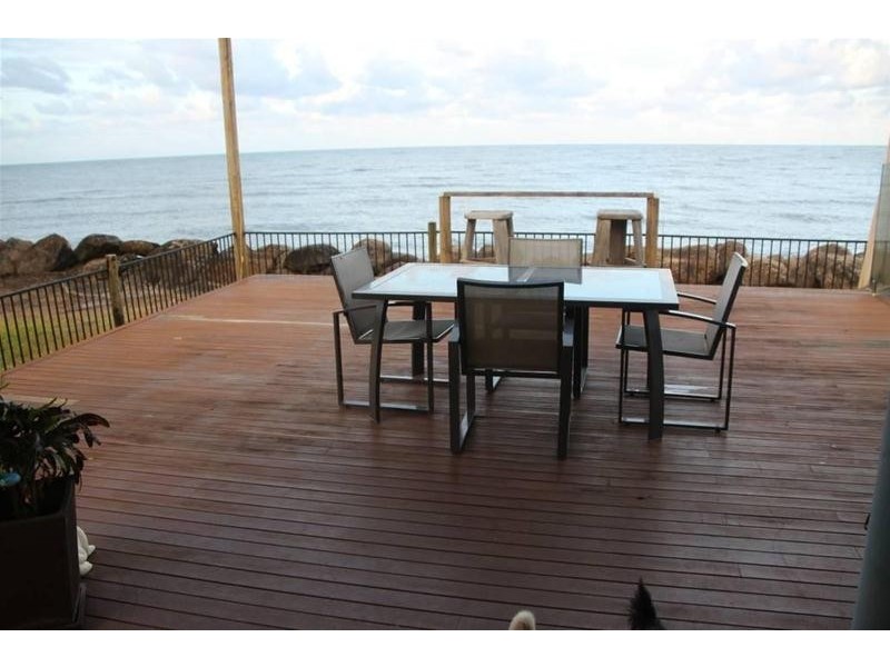 40 Elizabeth Street, Flying Fish Point QLD 4860