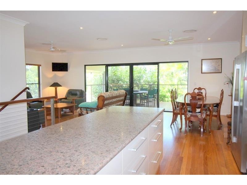 84 Porter Promenade, Mission Beach QLD 4852