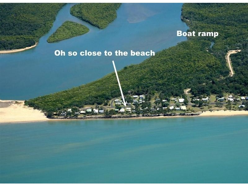 Lot 35, 9 Taylor Street, Tully Heads QLD 4854