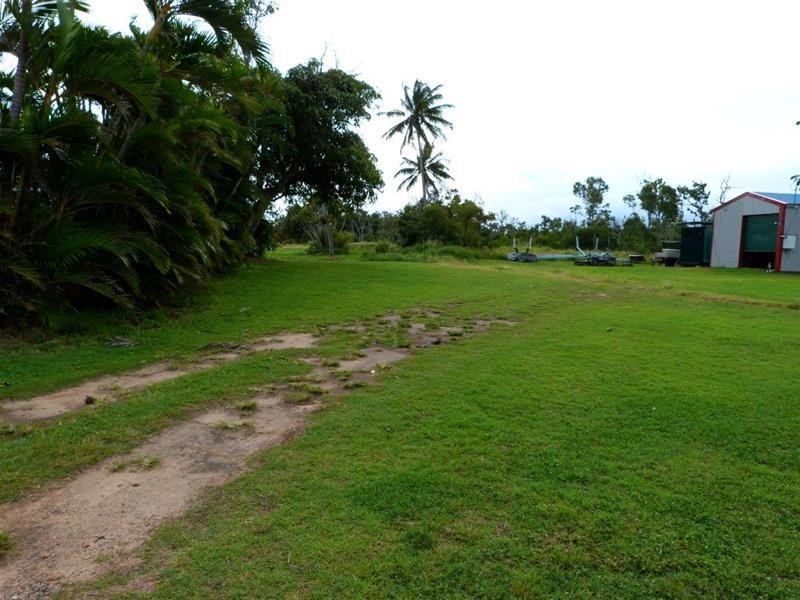 Lot 35, 9 Taylor Street, Tully Heads QLD 4854