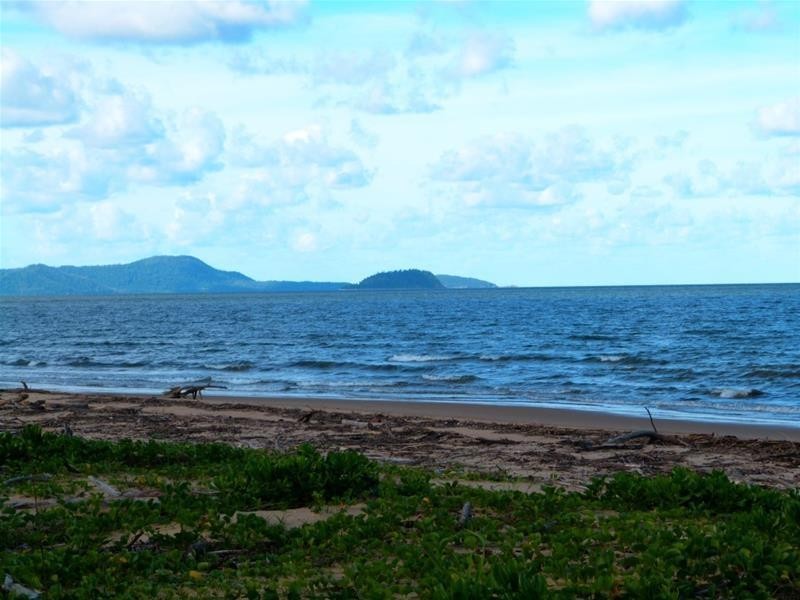 Lot 35, 9 Taylor Street, Tully Heads QLD 4854