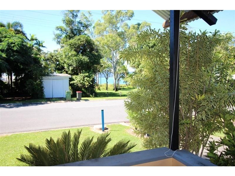 1/21-23 Reid Road, Wongaling Beach QLD 4852