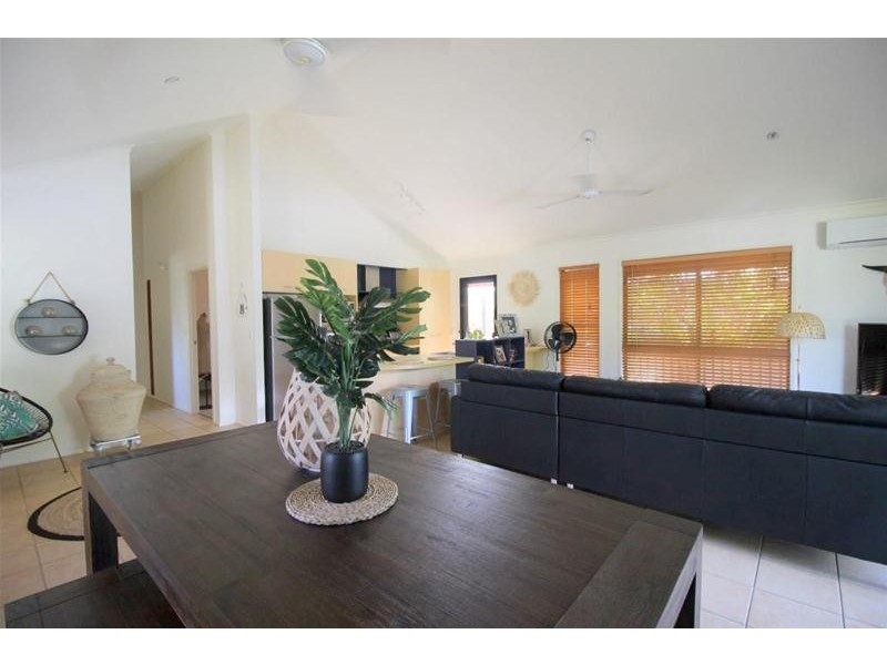 1/21-23 Reid Road, Wongaling Beach QLD 4852