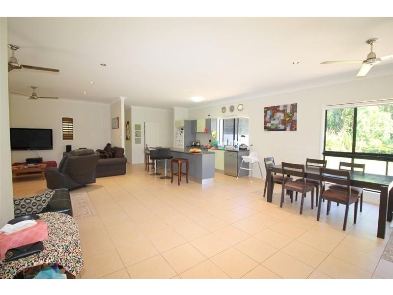 26 Southward Street, Mission Beach QLD 4852