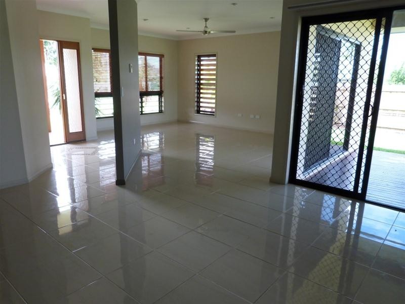 19 Clipper Court, South Mission Beach QLD 4852