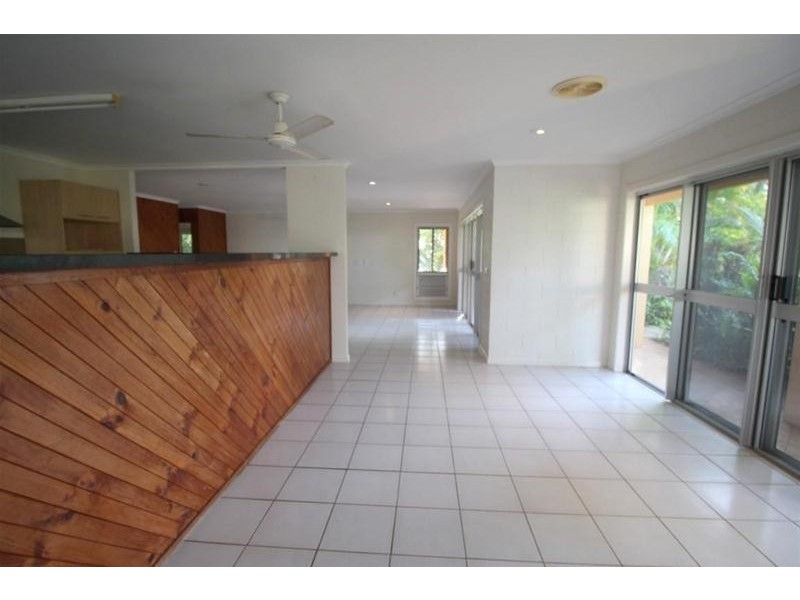 26 Cutten Street, Bingil Bay QLD 4852