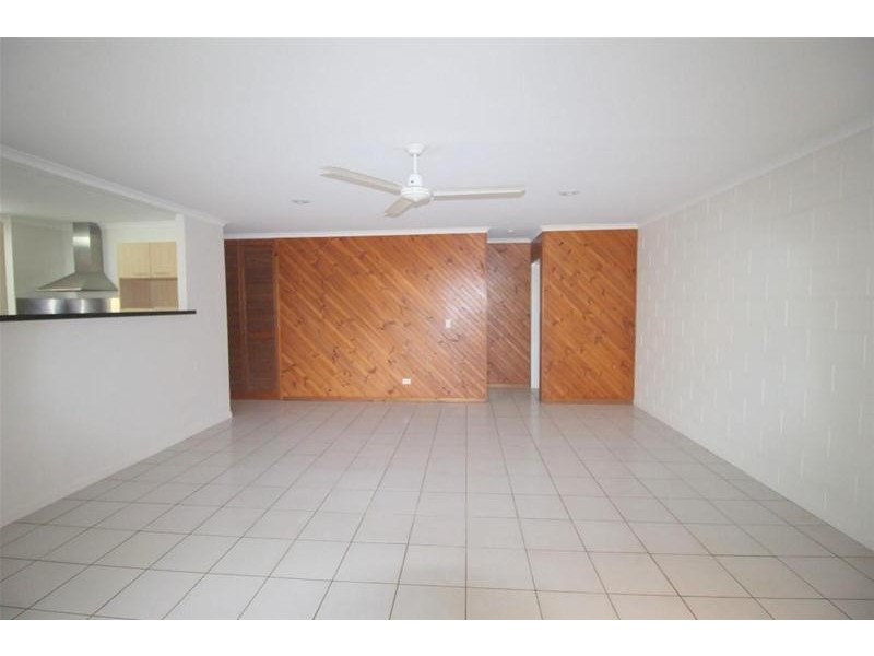 26 Cutten Street, Bingil Bay QLD 4852