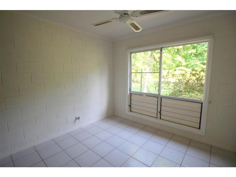 26 Cutten Street, Bingil Bay QLD 4852